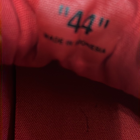 Off white sneakers - Picture 6 of 6